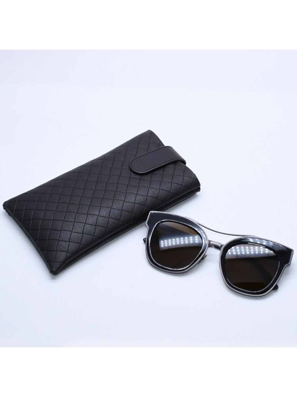 Bottega Veneta Sunglasses Black Eyewear